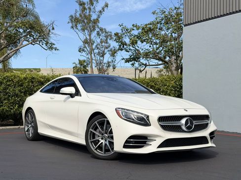 Used 2019 Mercedes-Benz S 560 4MATIC Coupe image 1