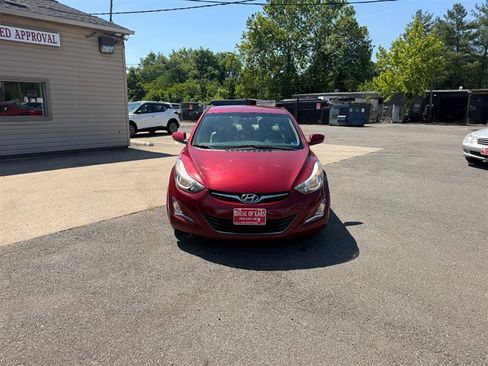 Used 2016 Hyundai Elantra SE w/ Option Group 02 FWD image 8