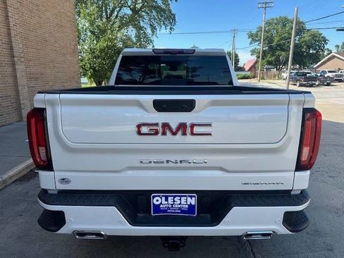 Used 2024 GMC Sierra 1500 Denali w/ Denali Reserve Package image 6