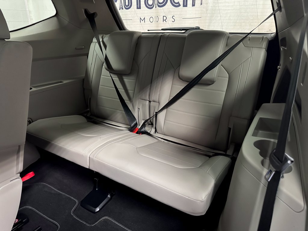 Used 2021 Volkswagen Atlas SEL Premium AWD/4WD image 23