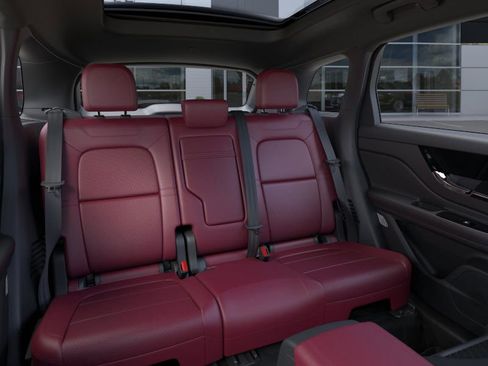 New 2026 Lincoln Corsair Reserve image 11