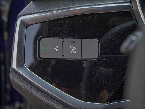 New 2025 Audi Q3 2.0T Premium Plus image 17