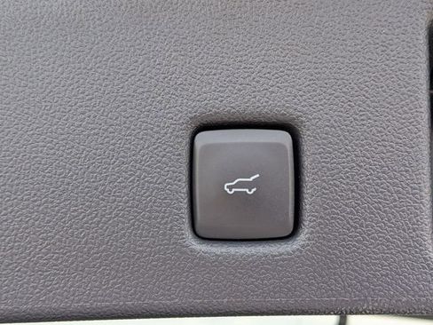 Used 2024 Ford Escape ST-Line w/ Tech Pack #1 FWD image 34
