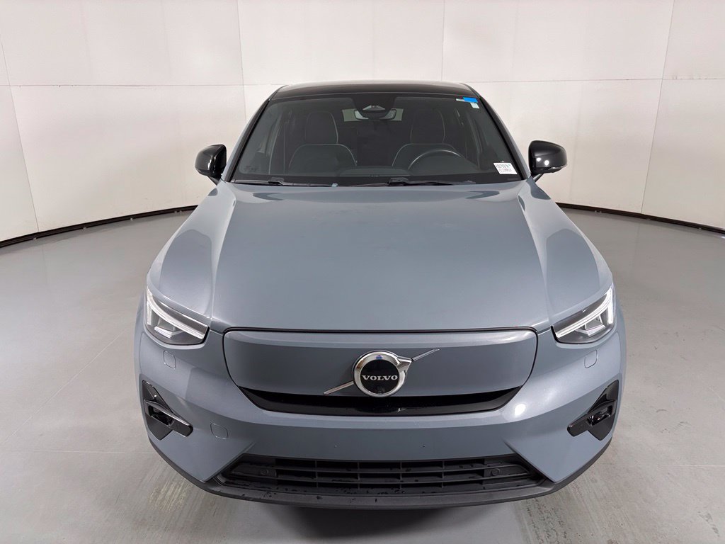 Used 2023 Volvo C40 P8 Recharge Ultimate w/ Protection Package Premier AWD/4WD image 3