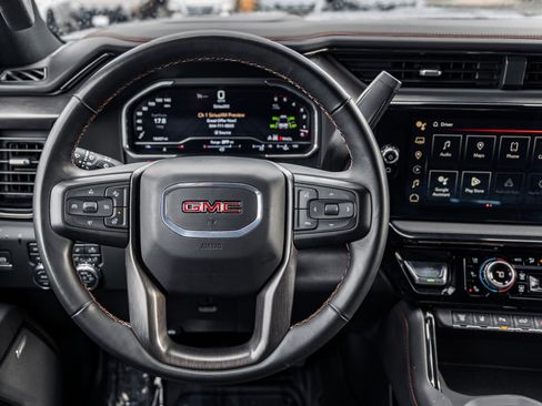 Used 2024 GMC Sierra 2500 AT4 AWD/4WD image 9