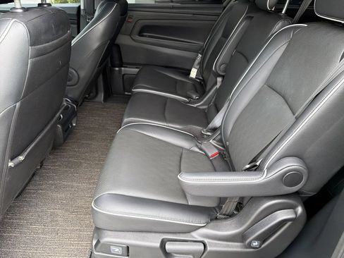 Used 2022 Honda Odyssey Elite image 21
