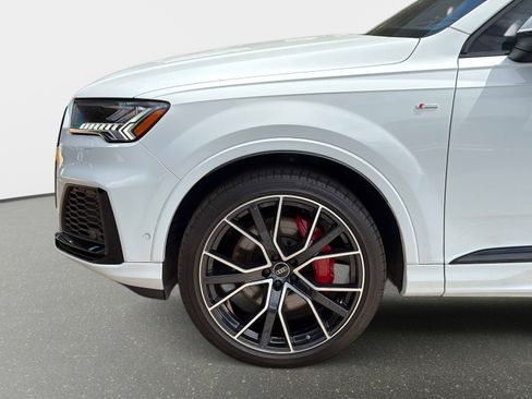 Used 2024 Audi Q7 3.0T Prestige image 20