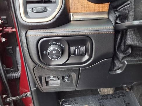 Used 2020 RAM 1500 Limited image 13