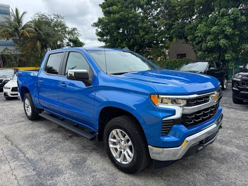 Used 2025 Chevrolet Silverado 1500 LT AWD/4WD image 7