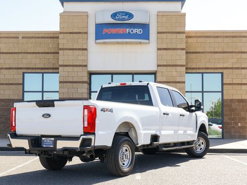 Certified 2024 Ford F250 XL w/ XL Chrome Package AWD/4WD image 5
