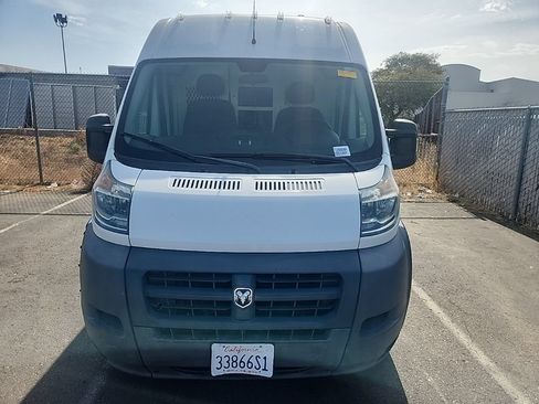 Used 2014 RAM ProMaster 2500 FWD image 2
