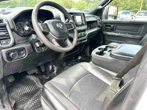 Used 2023 RAM 3500 Tradesman AWD/4WD image 17