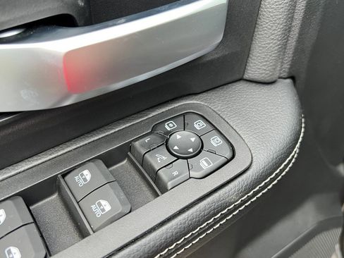 New 2026 RAM 2500 Big Horn image 26