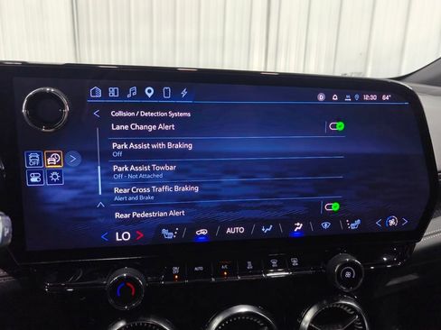 Used 2024 Chevrolet Blazer EV LT AWD/4WD image 50