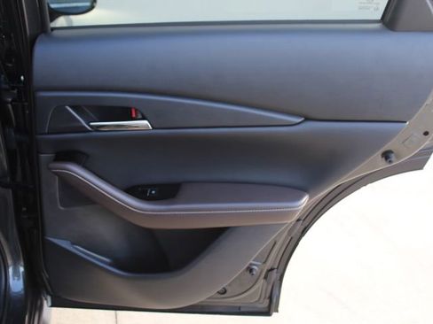 Certified 2025 MAZDA CX-30 2.5 Turbo w/ Premium Package image 37