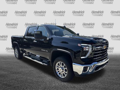 Used 2024 Chevrolet Silverado 2500 LTZ w/ LTZ Convenience Package image 2