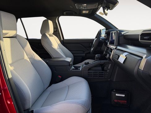 New 2026 Toyota 4Runner SR5 image 16