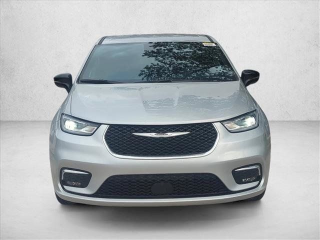 New 2026 Chrysler Pacifica Select FWD image 6