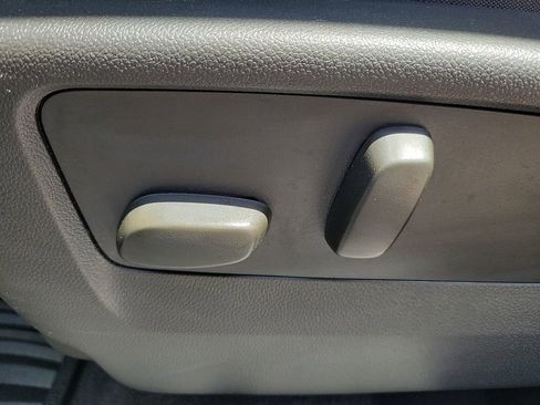 Used 2023 Buick Envision Essence FWD image 15