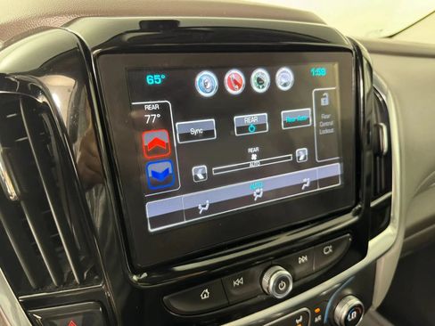 Used 2019 Chevrolet Traverse LT AWD/4WD image 20