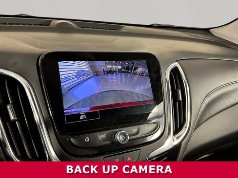 Used 2023 Chevrolet Equinox Premier FWD image 14