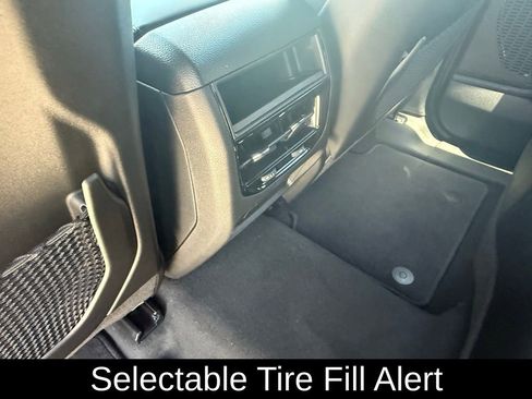 New 2025 Jeep Grand Cherokee Altitude image 36