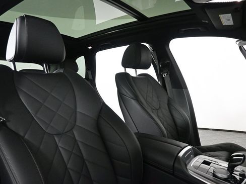 Used 2023 BMW X5 xDrive40i w/ Premium Package image 21