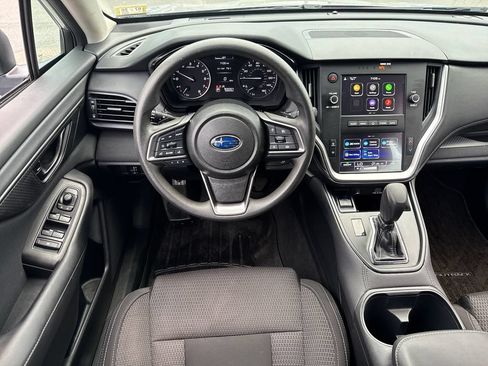 Used 2024 Subaru Outback AWD/4WD image 15