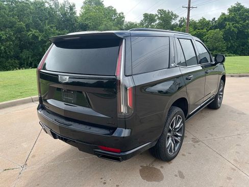 Used 2023 Cadillac Escalade Sport Platinum AWD/4WD image 5