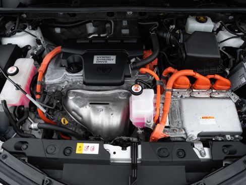 Used 2017 Toyota RAV4 Limited image 30