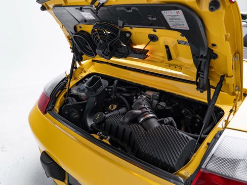 Used 2004 Porsche 911 Carrera 4S AWD/4WD image 49