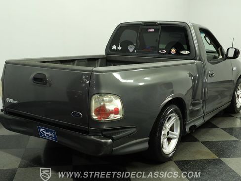 Used 2003 Ford F150 Lightning RWD image 11