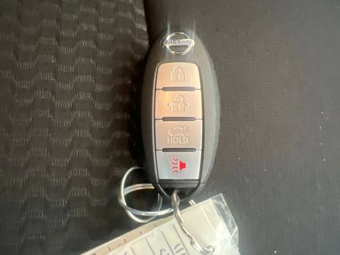 Certified 2023 Nissan Sentra S FWD image 24