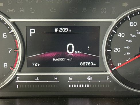 Used 2023 Kia Sorento LX FWD image 15