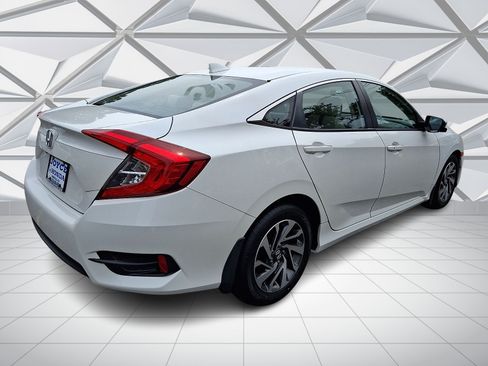 Used 2017 Honda Civic EX image 11