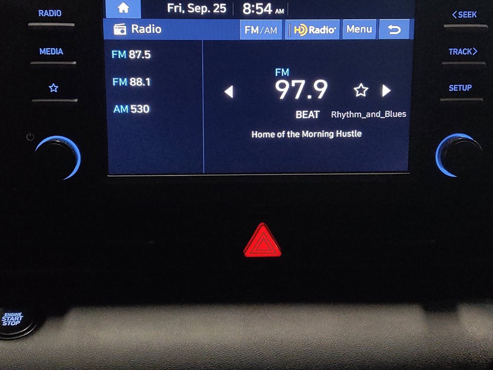 Used 2025 Hyundai Elantra Sport FWD image 25