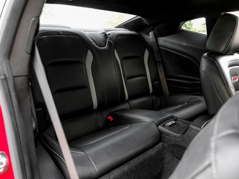Used 2018 Chevrolet Camaro SS RWD image 39
