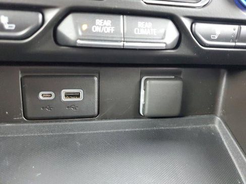 Used 2021 Chevrolet Tahoe LT image 25