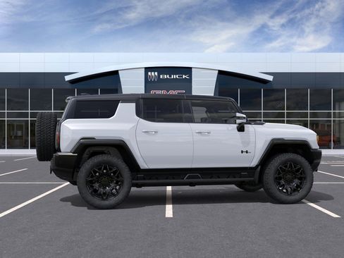 New 2025 GMC Hummer EV 3X w/ LPO, Dark Essentials Package image 29