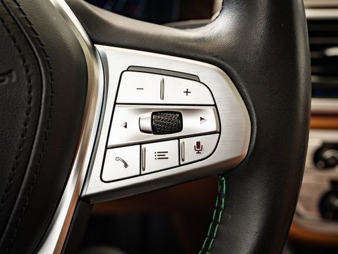 Used 2022 BMW ALPINA B7 xDrive image 30