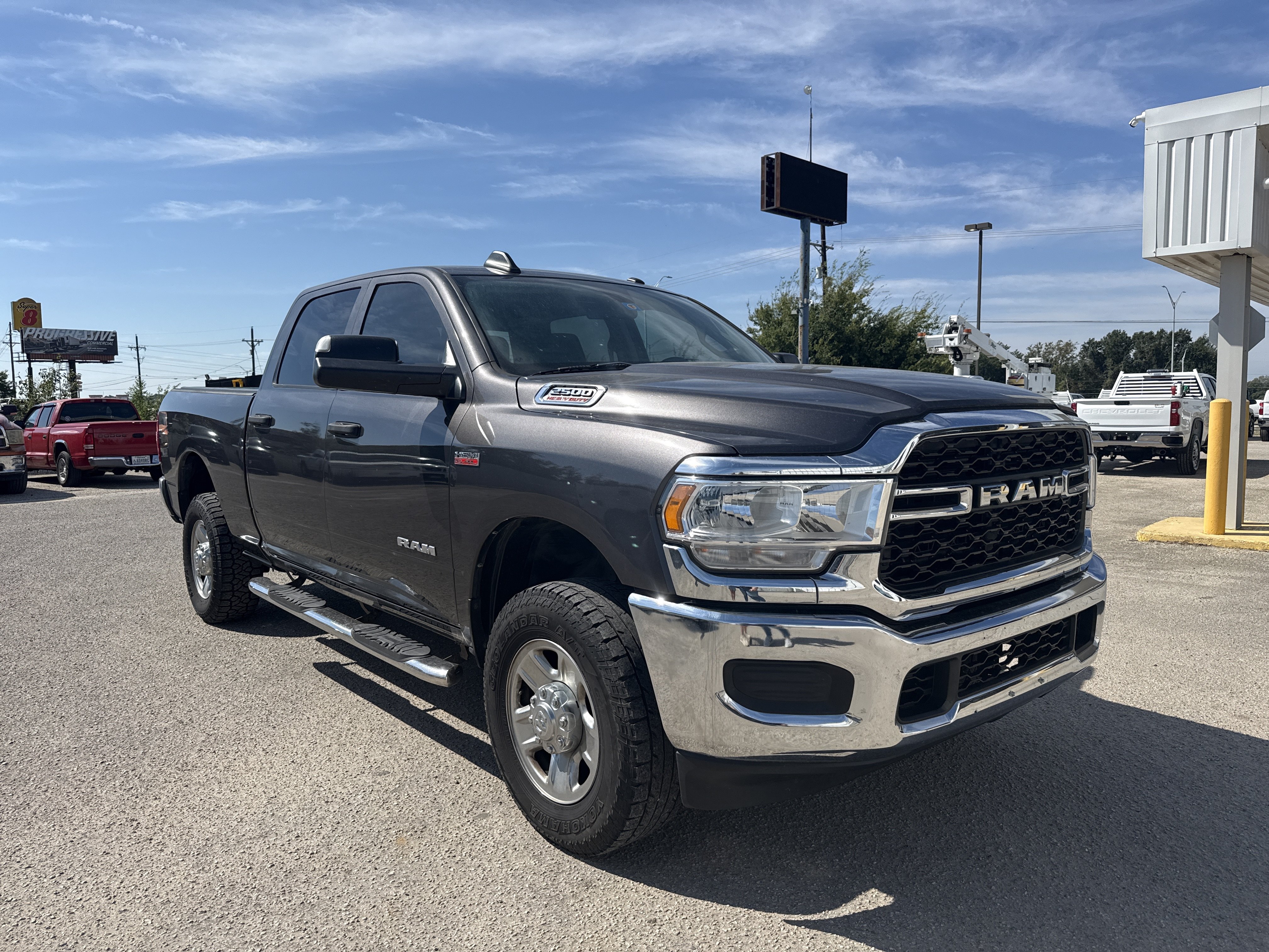 Used 2020 RAM 2500 Tradesman AWD/4WD image 2
