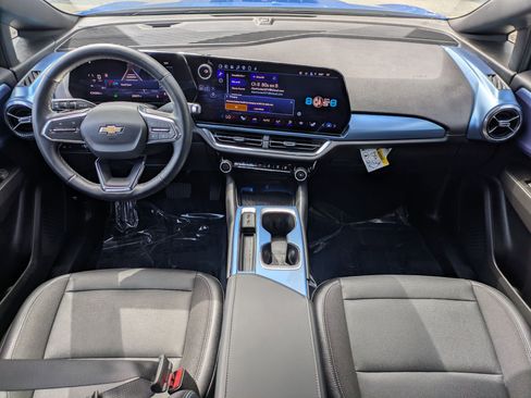 Used 2024 Chevrolet Equinox EV LT w/ LPO, Blackout Package FWD image 23