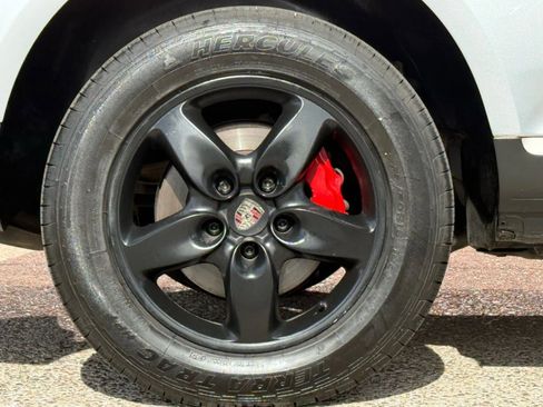 Used 2003 Porsche Cayenne S image 25