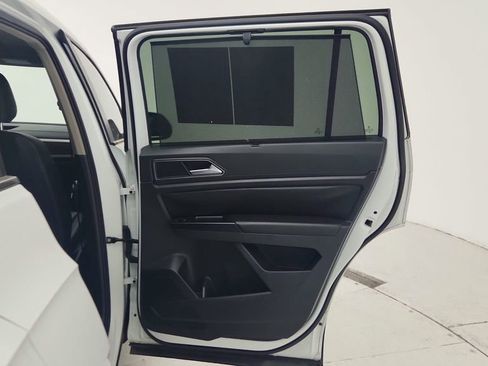 Used 2018 Volkswagen Atlas SEL image 28