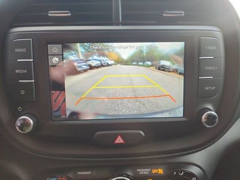 New 2025 Kia Soul LX w/ LX Technology Package image 17