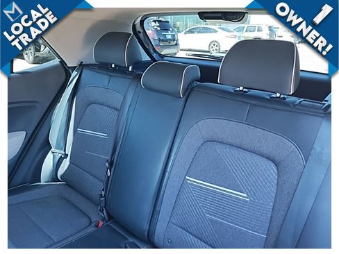 Used 2021 Hyundai Venue Denim image 40