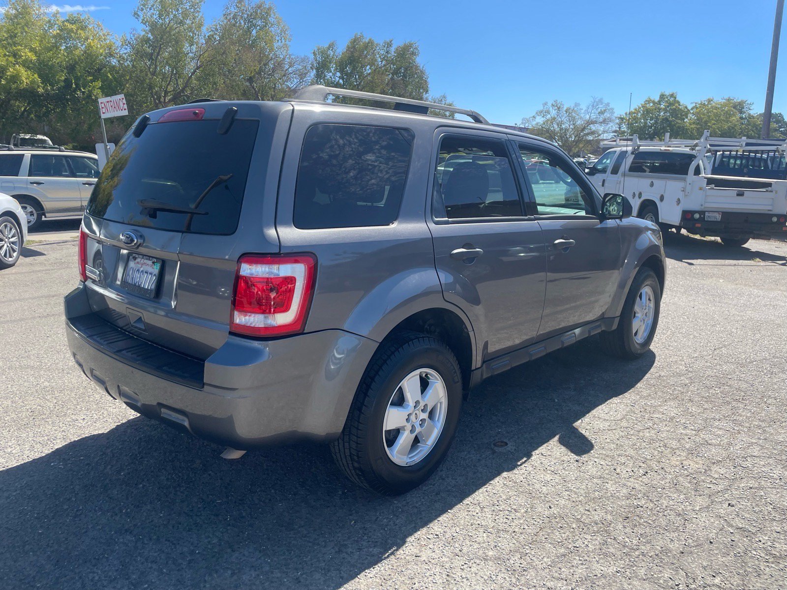 Used 2010 Ford Escape XLT FWD image 4