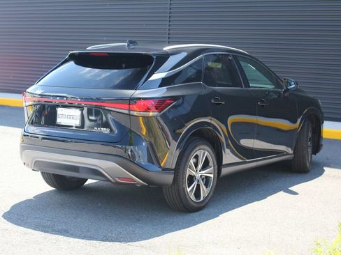 Used 2024 Lexus RX 350 Premium w/ Cold Area Package AWD/4WD image 8