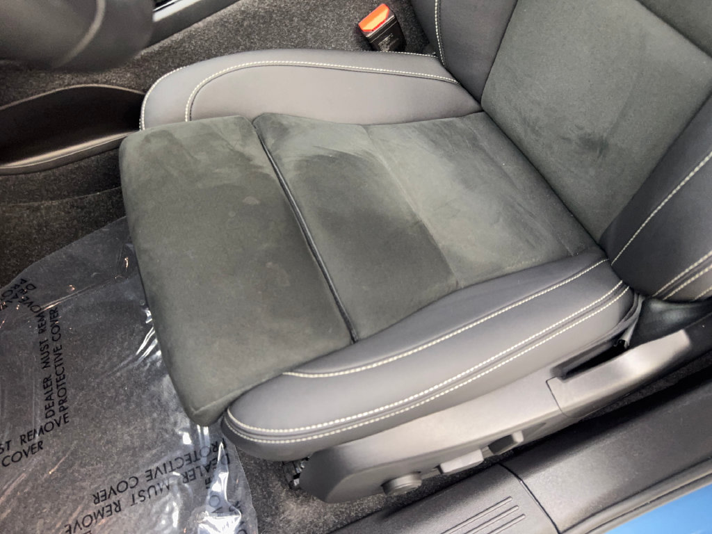Used 2023 Volvo C40 P8 Recharge Ultimate AWD/4WD image 30