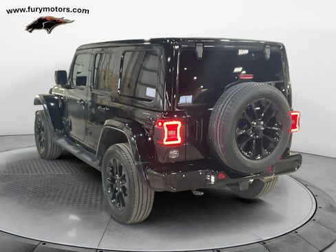 Used 2023 Jeep Wrangler Unlimited Sahara image 5